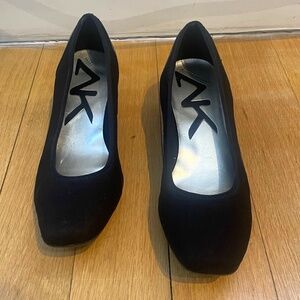 Anne Klein Wisher Wedge Black 8 1/2 M